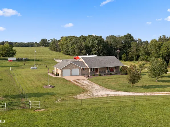 3795 Vandeville Dr, Fulton, MO 65251