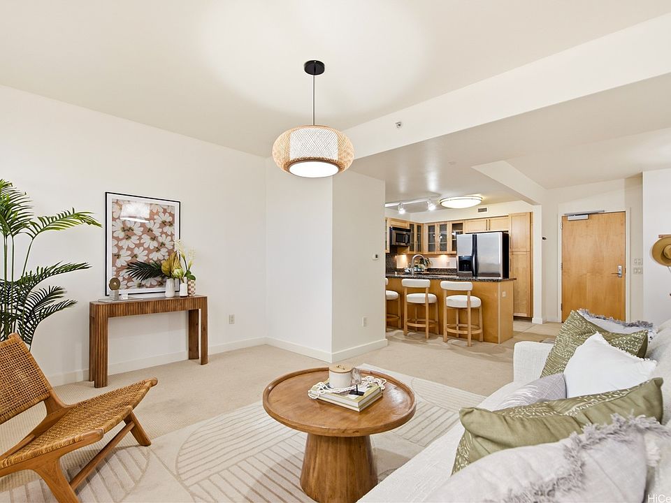 1st image of 600 Queen St APT 1109