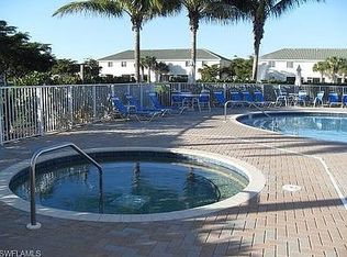 8057 Pacific Beach Dr, Fort Myers, FL 33966