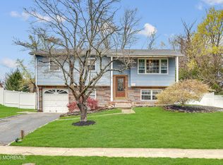 15 Ralph Place, Jackson, NJ 08527