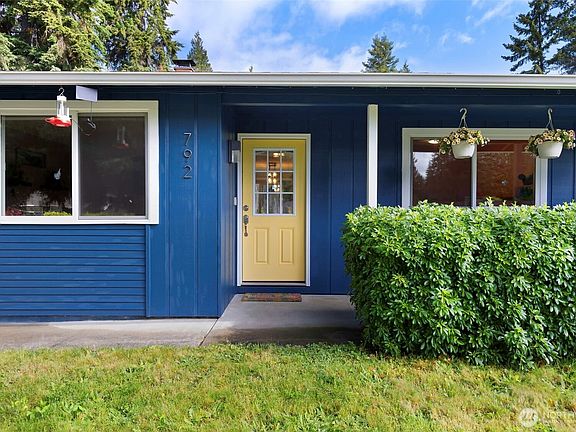 4th image of 792 NW Firglade Drive