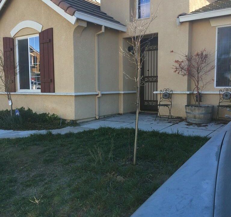 1st image of 3898 Old Oak Dr