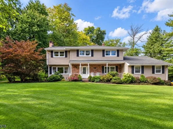 6 White Oak Ln, Montville Twp., NJ 07045