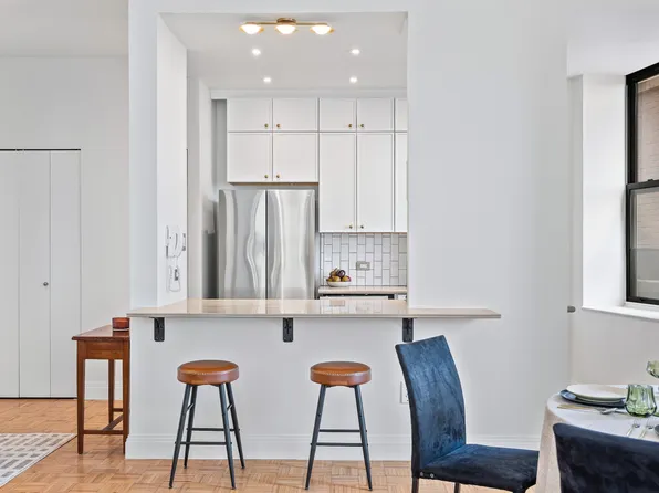 99 John Street image 8 of 25