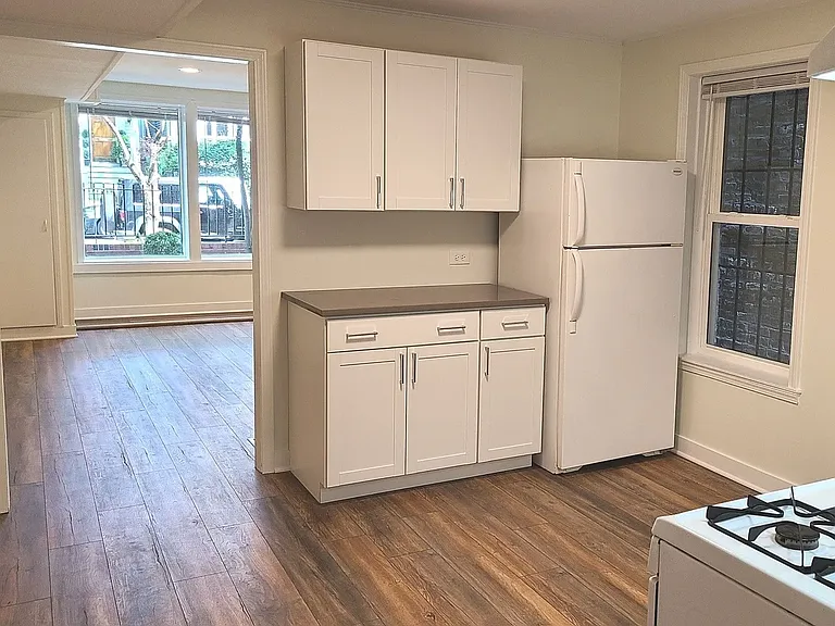 New appliances and updated kitchen