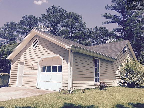 2nd image of 104 Millhouse Ct