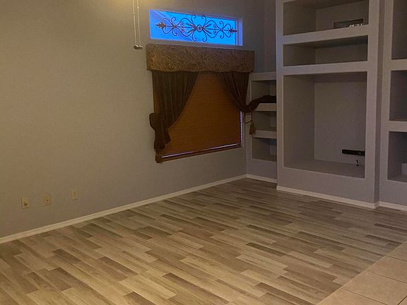 5th image of 9139 W Acoma Dr