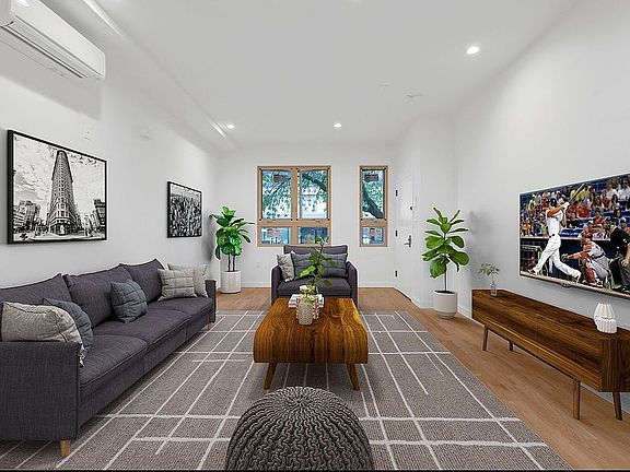 2nd image of 175A Buffalo Ave #1