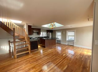 39 Chestnut St APT 5, Boston, MA 02108