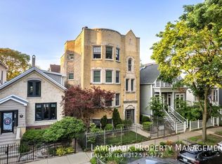 1436 W Henderson St APT 3, Chicago, IL 60657