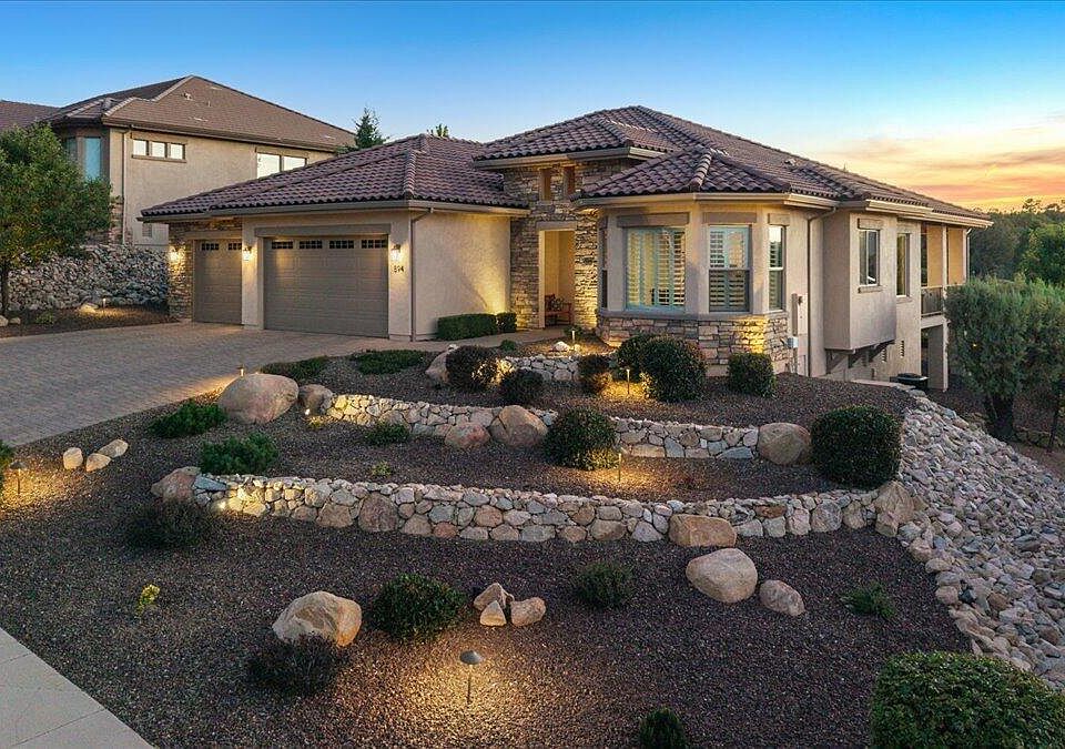 1st image of 894 Canyon Breeze Court