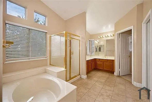 1585 Foxwood Dr — Photo 31