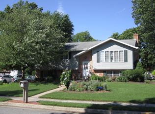 155 N Penn St, Manheim, PA 17545