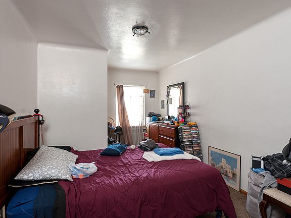 4th image of 3840 E 35th Ave