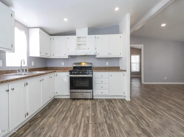 3433 S Bradford Dr, Tucson, AZ 85735