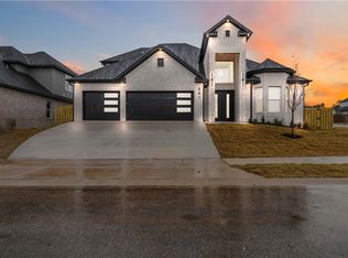 541 Bose Ave, Centerton, AR 72719