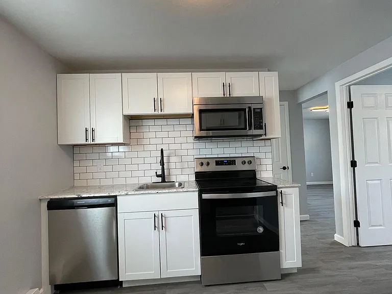 510 Hawley Ave #1 — Photo 4