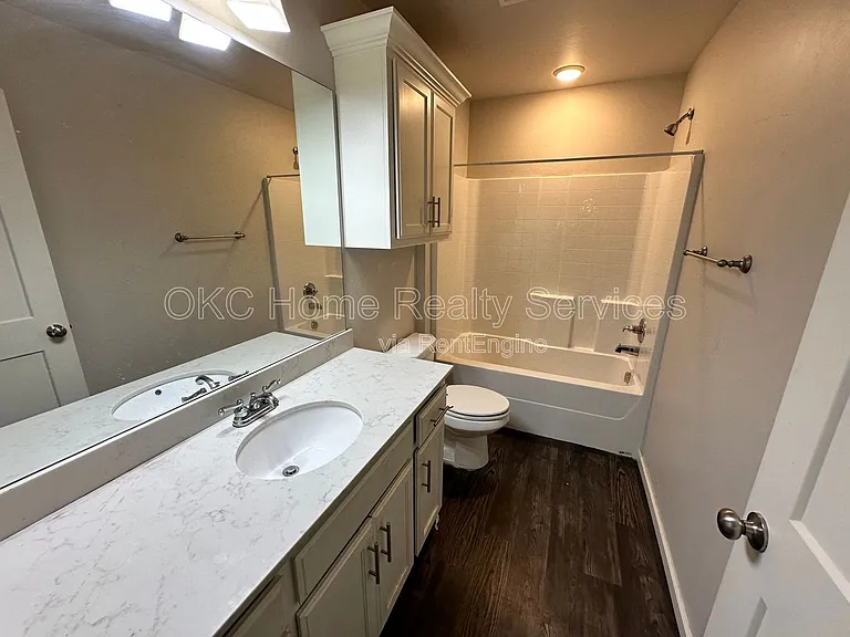 409 Summit Ridge Dr — Photo 12