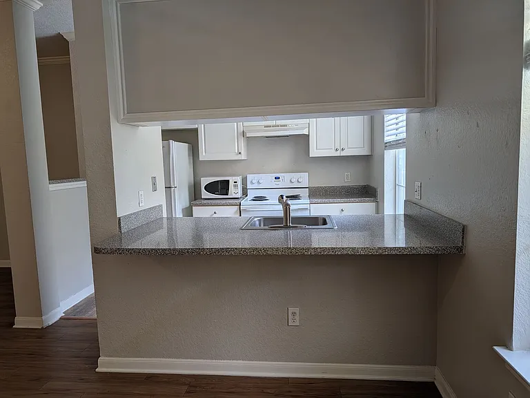 860 N Orange Ave #244 — Photo 13
