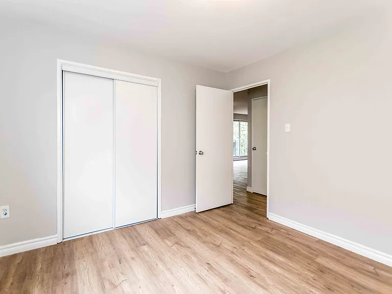 99 Cartier Rd — Photo 14