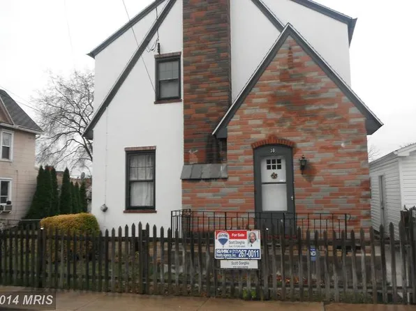 38 Cottage St, Waynesboro, PA 17268