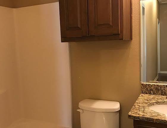 3rd image of 112 Lemons Dr