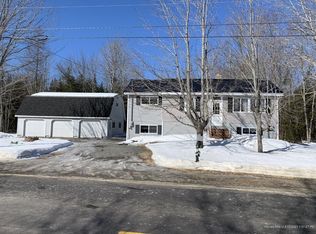 2159 Edinburg Rd, Argyle Township, ME 04468