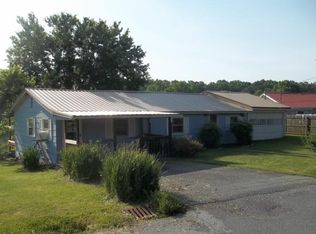 2309 Cranshaw Dr, Kingsport, TN 37660