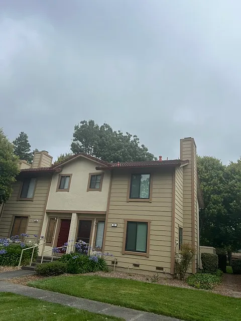 3 bed, 2.5 bath, 1503 sqft, $3,800 — Photo 1