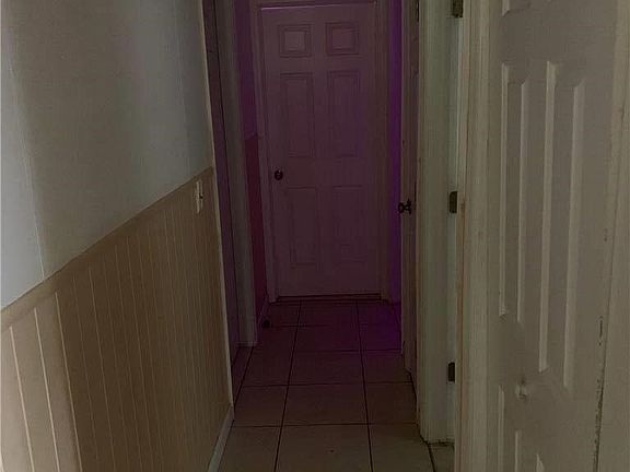4th image of 28 Parkwood Dr