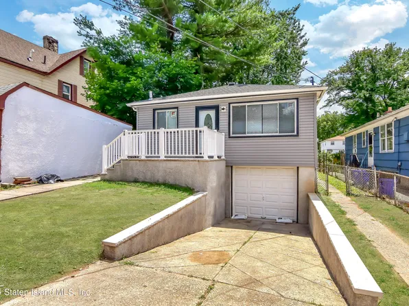 14 Kramer Pl, Staten Island, NY 10302