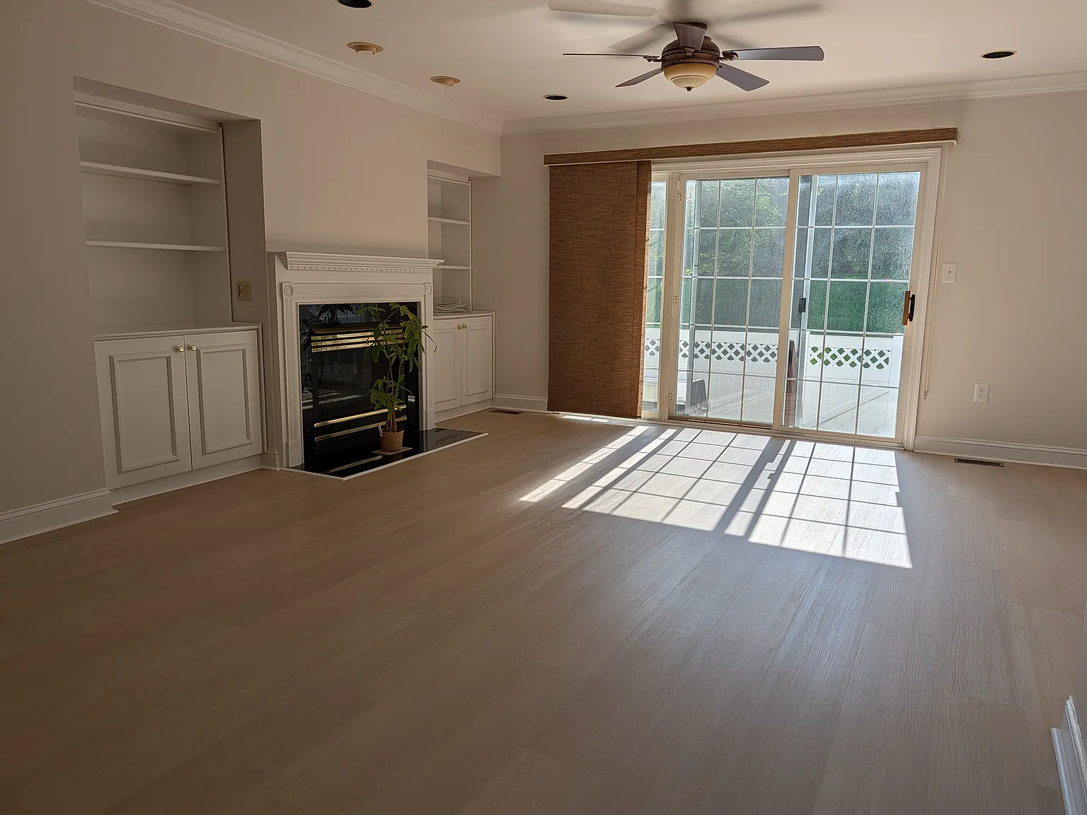 2 bed, 2.5 bath, 1872 sqft, $3,600 — Photo 4