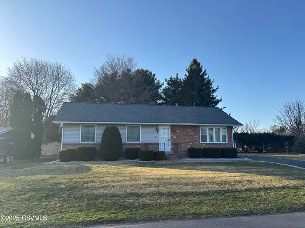 106 Maple St, Shamokin Dam, PA 17876