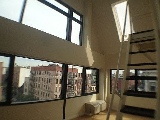 1st image of 215 1st Ave