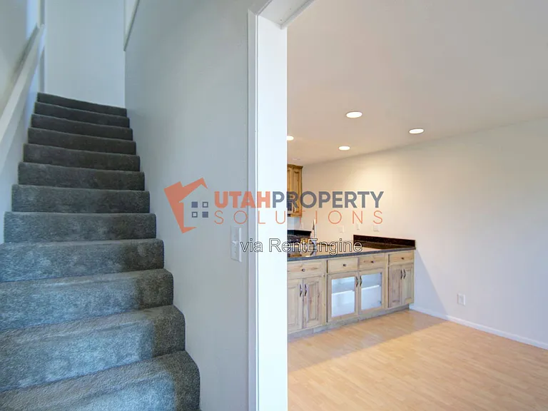 1180 S Foothill Dr #733 — Photo 18