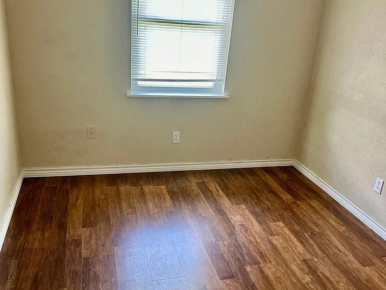 2425 County Road 2872 #4 — Photo 5
