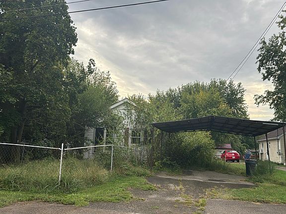 2nd image of 2678 Cleve Ave