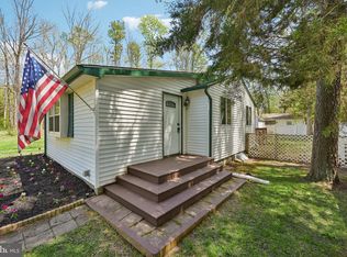 1128 Poplar Ave, Williamstown, NJ 08094