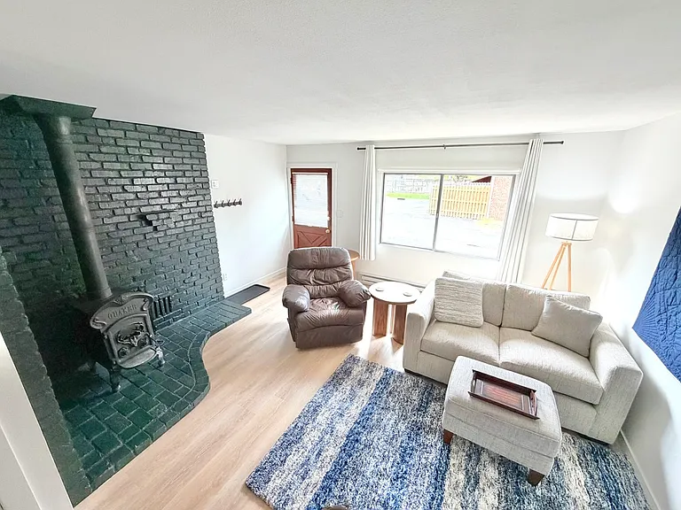 901 Florida Rd #4 — Photo 12