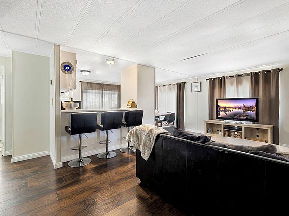 3rd image of 43850 20th St E #43