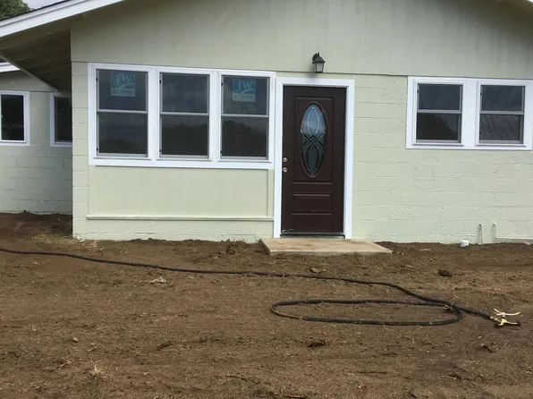 276 W Lanai St, Kahului, HI 96732