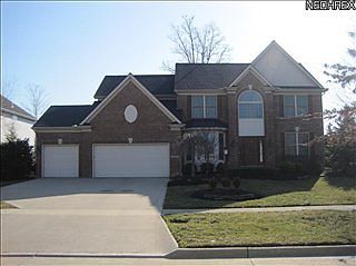 1st image of 15295 Old Oak Dr