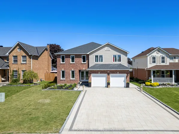 26 Walker St, Kawartha Lakes, ON K9V 6C2