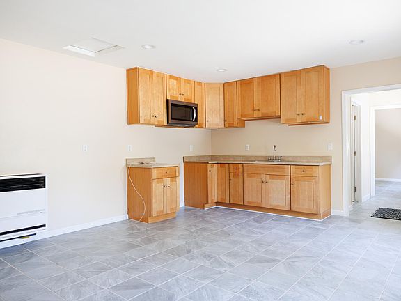 2nd image of 1153 W 78th St