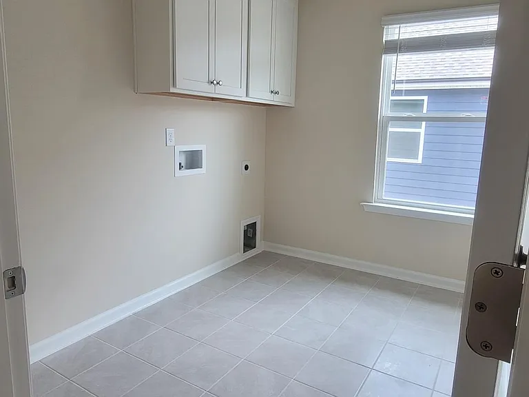 5701 Agrinio Way — Photo 10