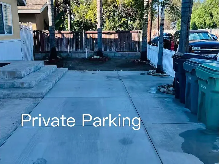 4439 Park Ave — Photo 10