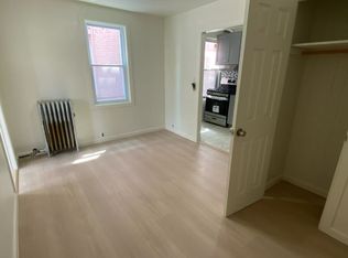 2222 Newbold Ave #1F, Bronx, NY 10462