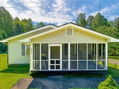 698 Mount Bethel Rd, Sunset, SC, 29685