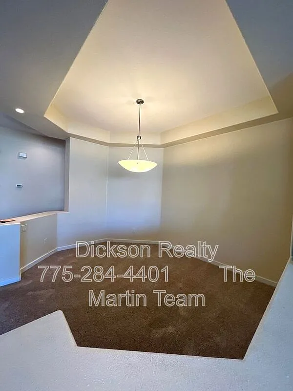 3 bed, 2.0 bath, 1932 sqft, $2,550 — Photo 4