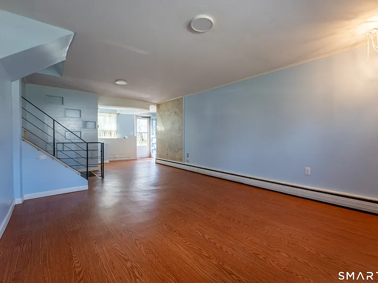 115 Hilldale Rd — Photo 8